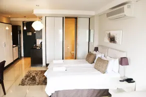 Manhattan Suites and Conferencing - Image 3