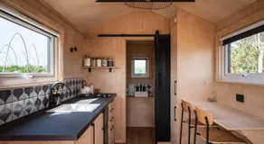 White House Hideaway - Image 5