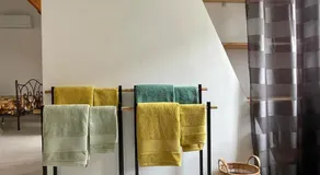 Chambre spacieuse avec jardin - Image 5