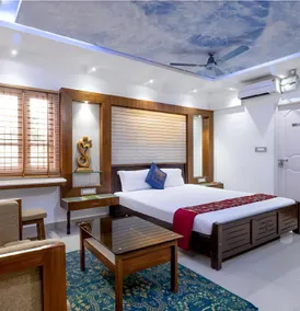 Hotel Mudra Midtown - Image 4
