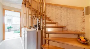 Private Rooms - Image 3