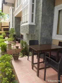 Sheridan Villas Boracay - Image 3