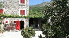 Stone House in Buljarica - Image 3