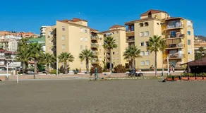 WintowinRentals 1st Linea de playa vista al mar y piscina - Image 5