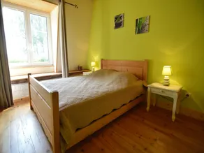 Middle House Listed As Historic Building Near Montreuil - Image 3
