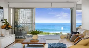 Sapphire Sands - Luxe, Absolute Beachfront, Pool, Spa, Sauna - Image 2