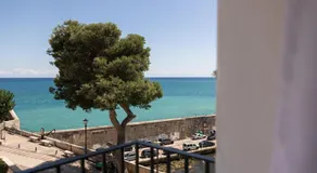 Almar Suites - Image 2