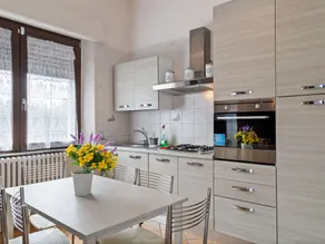 Villa adatta alle famiglie con giardino, barbecue e piscina privata - Image 5