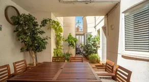 Charmante maison de vacances entièrement équipée avec barbecue, piscine et terrasse | Vue jardin | Plage à proximité - Image 4