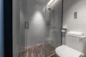 Borrman Hotel Wuhan Wusheng Road Metro Station CapitaLand Plaza - Image 5