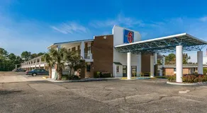 Motel 6-Dothan, AL - Image 4
