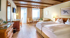 Double room, bath, toilet, no smoker - Image 2