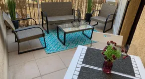 Beau T2 clim terrasse idéalement situé - Image 3