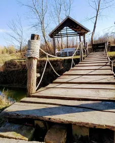 Konak Jezero - Drvene Kućice na Privatnom Jezeru - Image 4