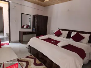 Hotel Vishnu Sarovar - Image 5