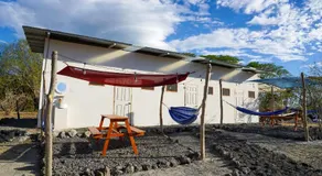 New Amigos - Beachclub & Hostel - Image 4