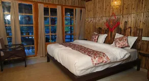 The Breeze Riverside Resort - Image 2