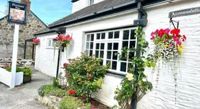 The Fourways Inn - Image 3