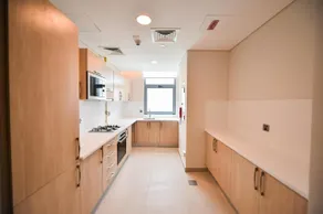 Gorgeous 2 Bedrooms Service apartment - Image 4