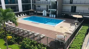 Apartment in Sunny Isles Beach - Image 4