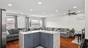 Luxury 3BDR, Newly Renovated, Free Driveway Parking, NYC, EWR - Image 5
