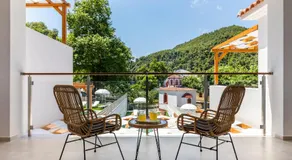 AGNONTAS LUXURY VILLAS - Image 3