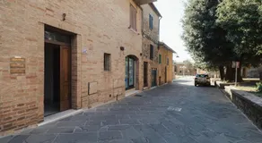 Montalcino Tuscany Home - In Centro - Image 4