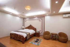 Jinde Hotel - Image 2
