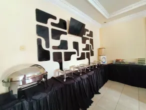 Yuriko Hotel - Image 5