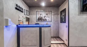 Hotel Planet - Image 4