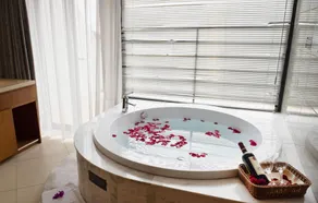Hotspring Peninsula Resort Hotel - Image 4
