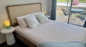 Sea Breeze with City Ease - Image 2