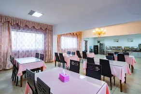 Elan Boutique Hotel - Image 3