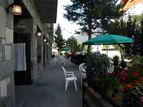 Hotel Latre - Image 3