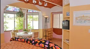 Welcome to Casa Viva Mexico 3-bedrooms 2-bathroms 6-Guests close to Shoping Center & Beach - Image 2