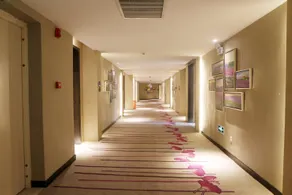 Lavande Hotel Guiyang Huaxi Park - Image 4