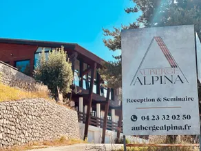 Auberge Alpina - Image 2