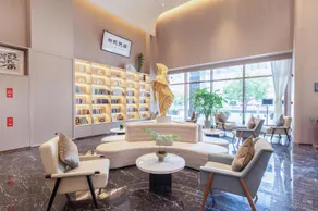 Atour Hotel Wuhan Wuchang Zhongnan Road - Image 4