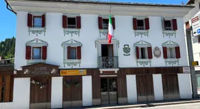 Palazzo Cervesato: Camera Regina Margherita - Image 3
