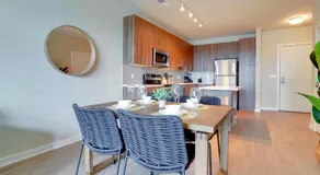Exquisite One-Bedroom Apartment in Alexandria - Image 4