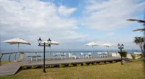 Ocean Hideaway Bed and Breakfast - Image 4