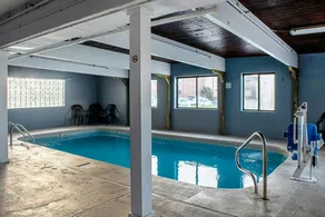 Red Roof Inn & Suites Middletown - Franklin - Image 5