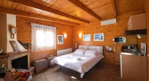 Aliki Guest House - Image 2