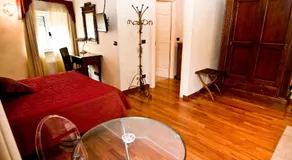 Hotel Regina - Image 4