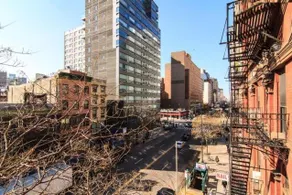 211-3 Prime Union Square Large 1BR Great value - Image 3