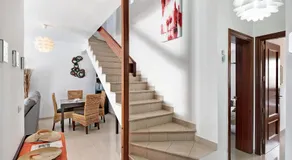 'Casa Hibiscus' com piscina privada, jacuzzi, terraço e jardim - Image 3