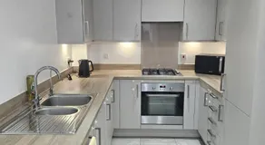 The Brown Rest House - Image 3