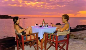 Barefoot Manta Island Resort - Image 4