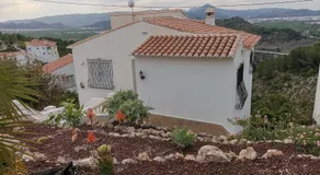 Detached Villa with Panoramic Sea & Mountain Views - Image 3