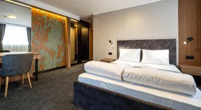 Hotel Elit - Image 2